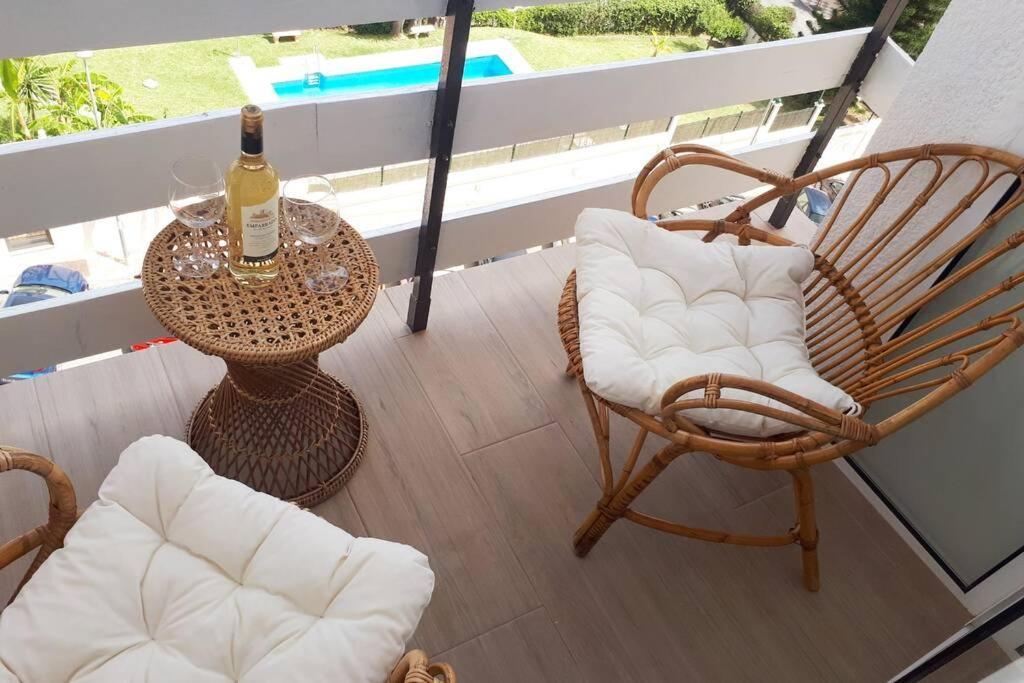 Modern Studio Near Beach. Sea, Pool And Wi-Fi ベナルマデナ エクステリア 写真